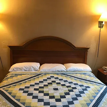 Economy Inn